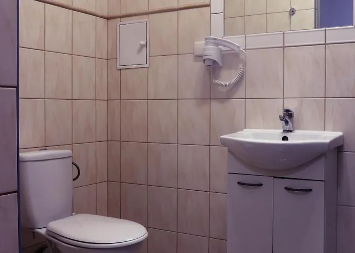 Dworek * Βρότσλαβ