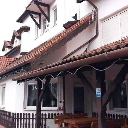 Dworek ホテル ヴロツワフ