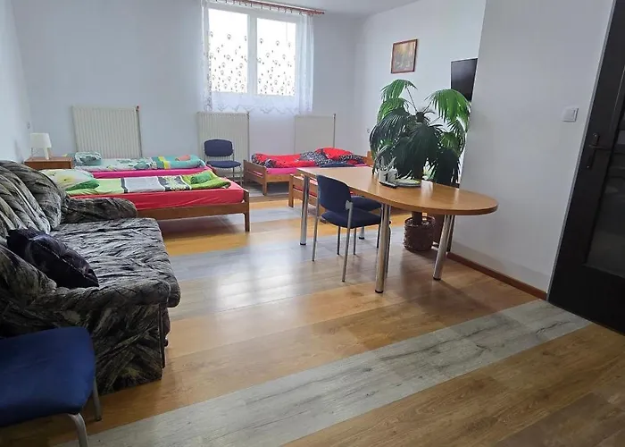 Dworek فروتسواف