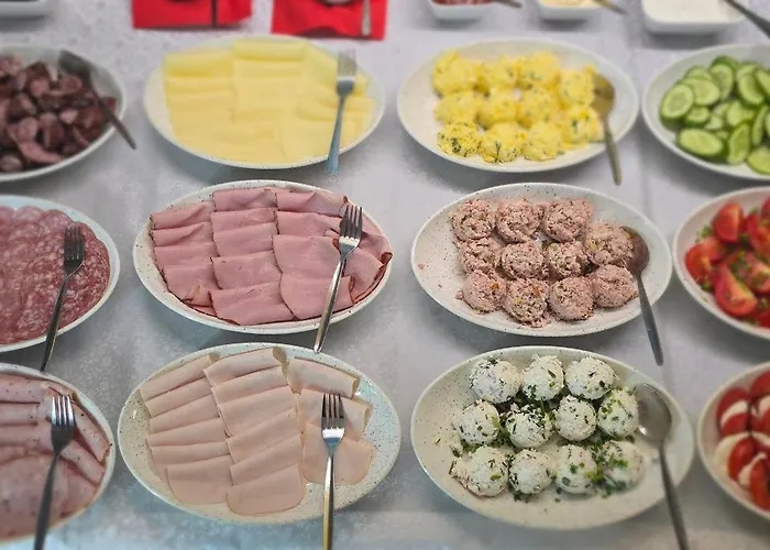 Dworek فروتسواف